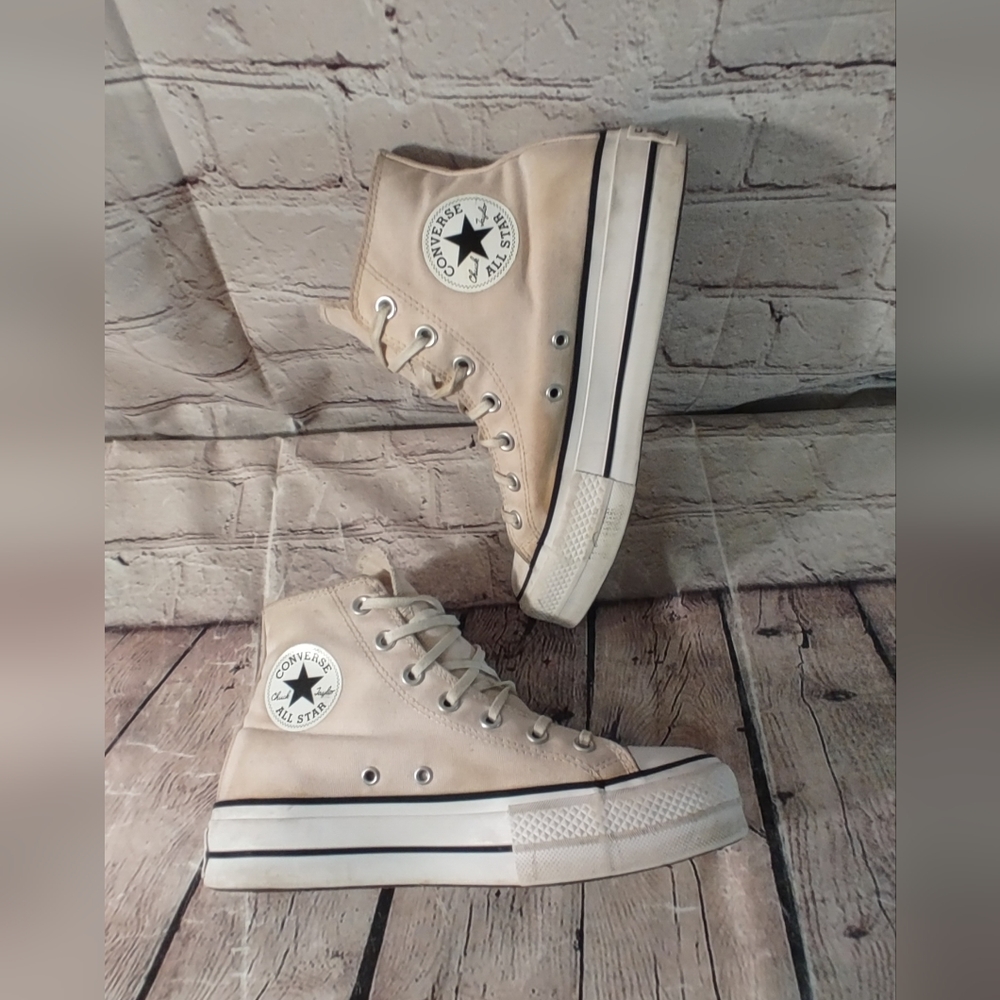 Womens Converse Chuck Taylors High Lift Pink Converse Platform Sneakers 8